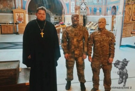 Курские пограничники спасли православные иконы, которые оккупанты из ВСУ хотели вывезти из Суджи