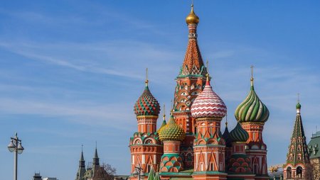Святыни и интерьеры храма Василия Блаженного после возгорания не пострадали
