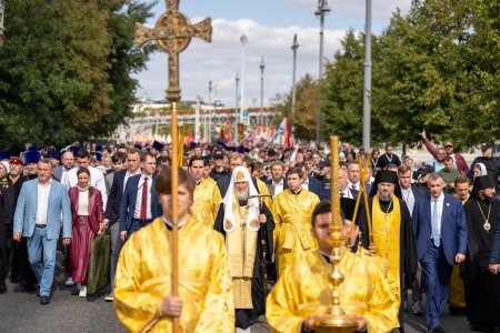 Общемосковский крестный ход от храма Христа Спасителя до Новодевичьего монастыря состоится 6 сентября