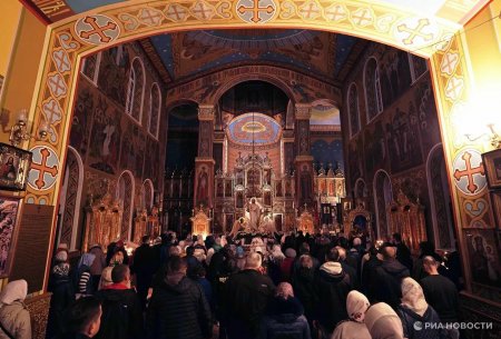 Священник рассказал, каких святых почитают в Донбассе