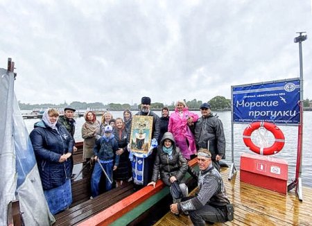 По акватории Финского залива прошли крестные ходы