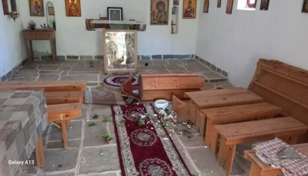 В горах Албании вандалы осквернили православный храм