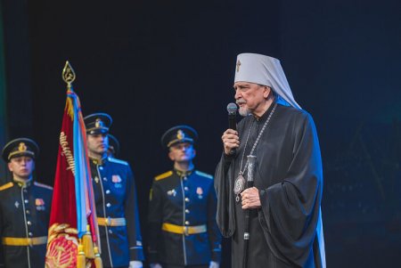 Митрополит Митрофан поздравил северян со 110-летием основания Мурманска
