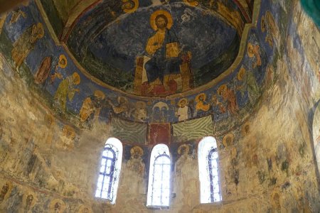 Монастырский собор XII века возвращен Русской Православной Церкви